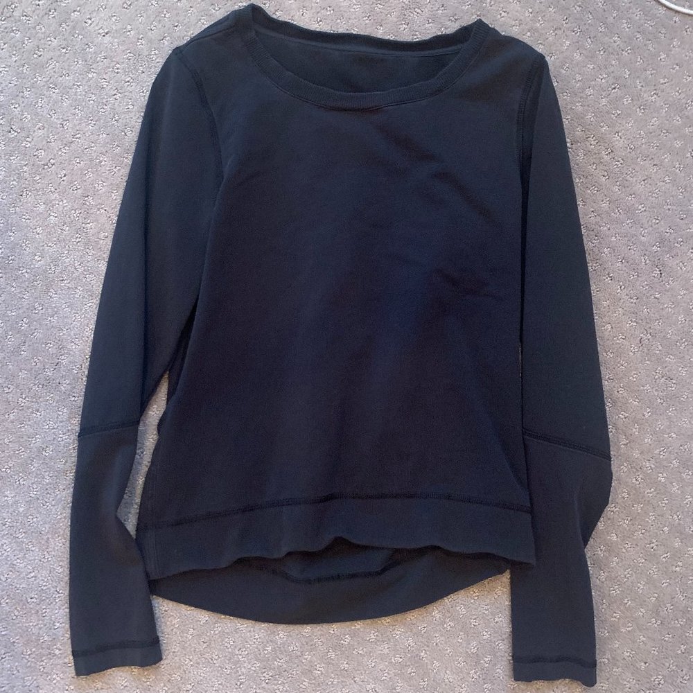 Lululemon Long Sleeve/Crew Sweatshirt